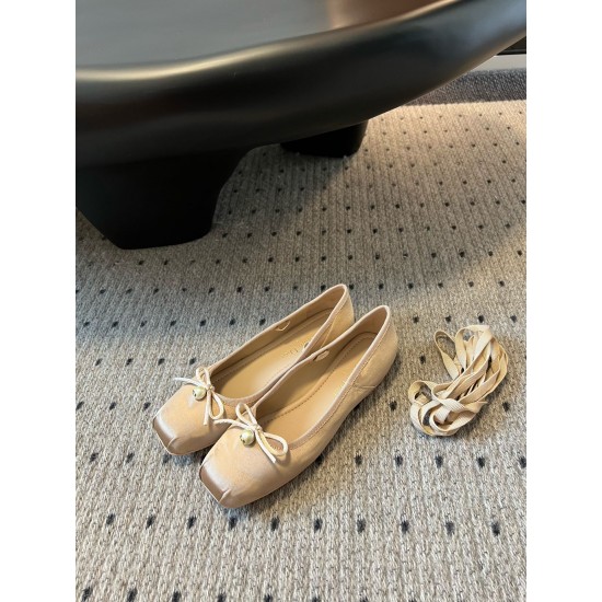 Dior ballerina flats