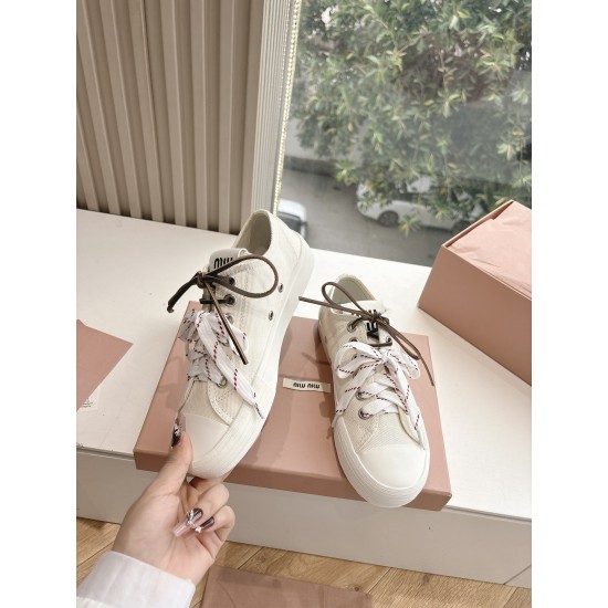 MiuMiu Sneakers