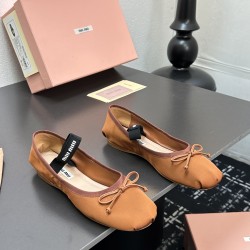 MIUMIU Ballerinas