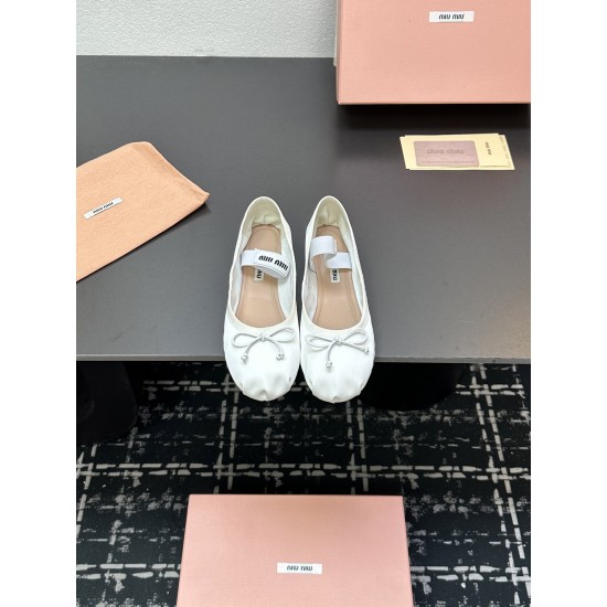 MIUMIU Ballerinas