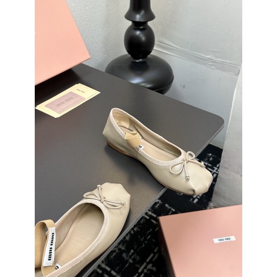 MIUMIU Ballerinas