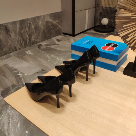 Balenciaga highheels