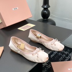 MIUMIU Ballerinas
