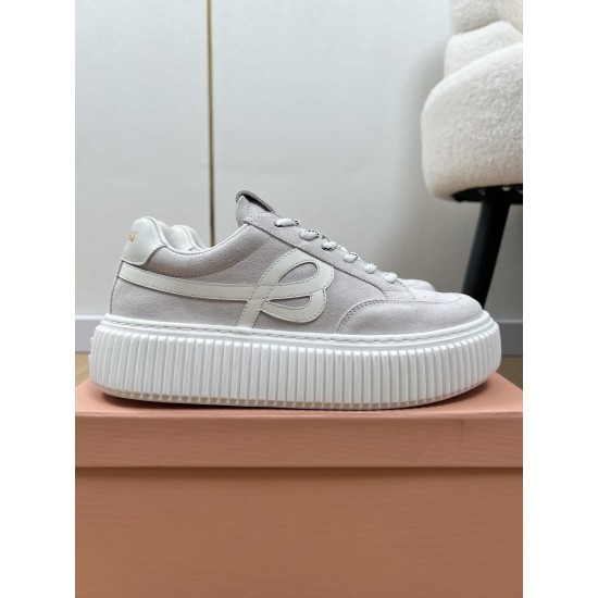 MiuMiu Sneakers