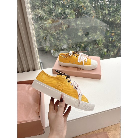 MiuMiu Sneakers