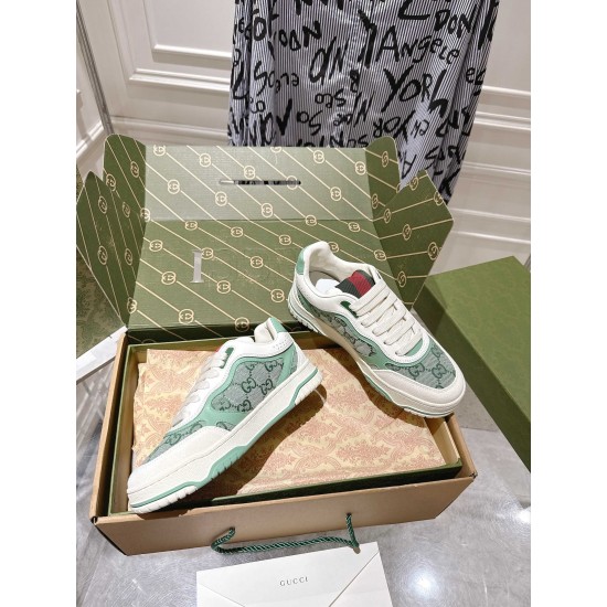 Gucci Sneakers