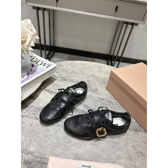 MiuMiu Sneakers