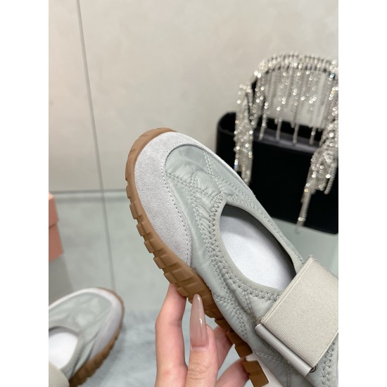 MiuMiu Sneakers