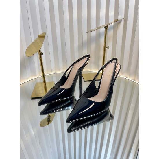 Gucci heels
