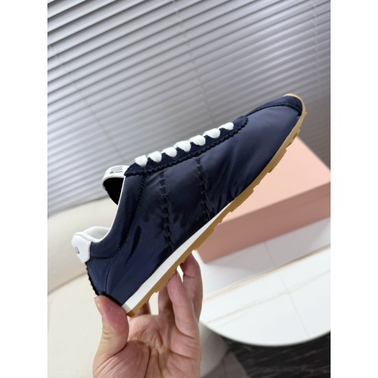 MiuMiu Sneakers
