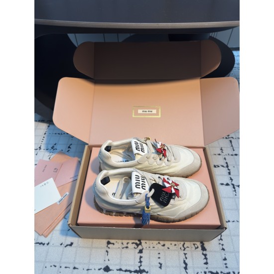 MiuMiu Sneakers