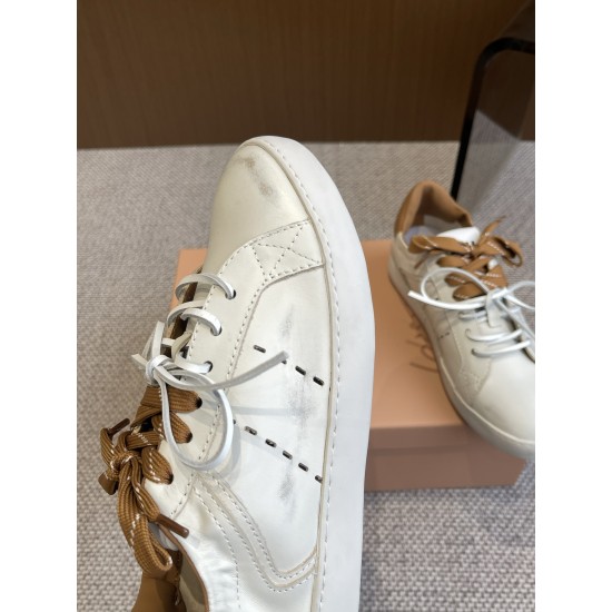 MiuMiu Sneakers