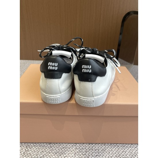 MiuMiu Sneakers
