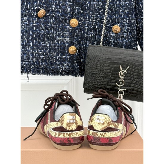 MiuMiu Sneakers