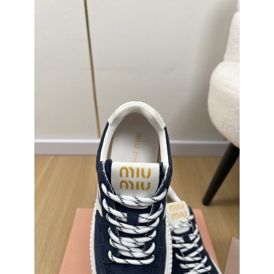 MiuMiu Sneakers