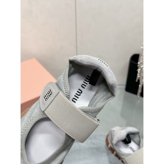MiuMiu Sneakers