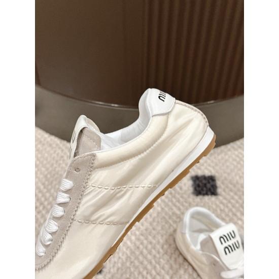 MiuMiu Sneakers