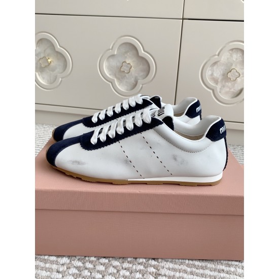 MiuMiu Sneakers