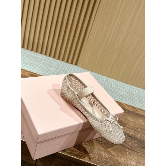 MIUMIU Ballerinas