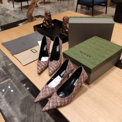 Balenciaga highheels