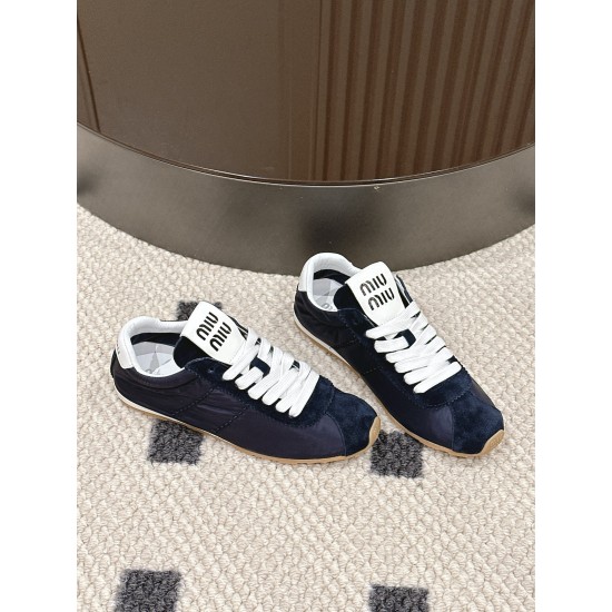 MiuMiu Sneakers