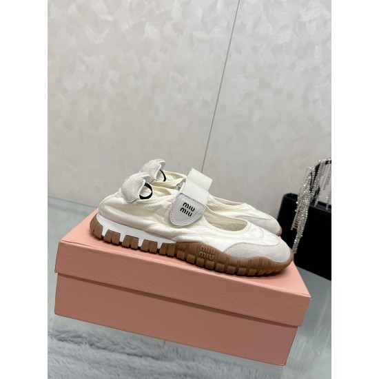 MiuMiu Sneakers