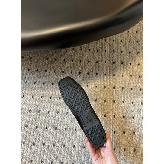 Dior ballerina flats