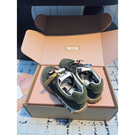 MiuMiu Sneakers
