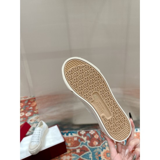 Gucci Sneakers