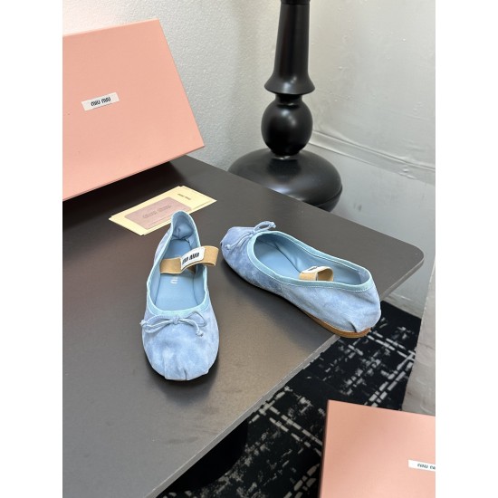 MIUMIU Ballerinas