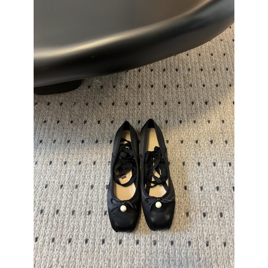 Dior ballerina flats