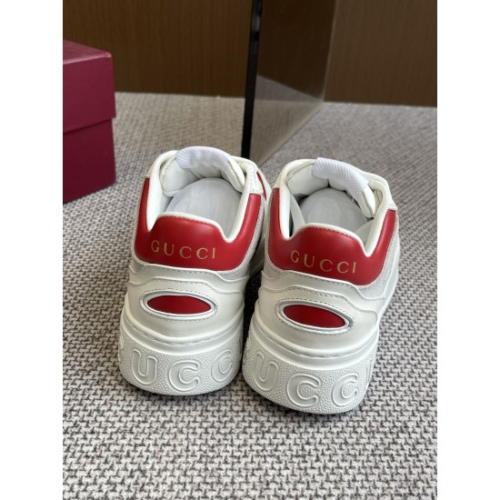 Gucci Sneakers