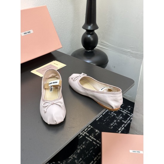 MIUMIU Ballerinas