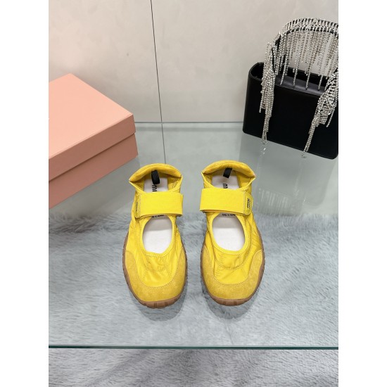MiuMiu Sneakers