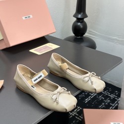 MIUMIU Ballerinas