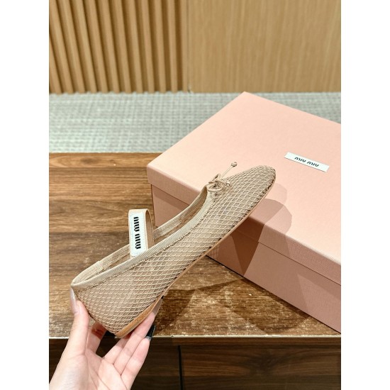MIUMIU Ballerinas