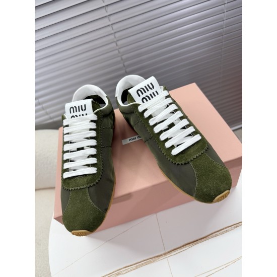 MiuMiu Sneakers