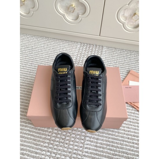 MiuMiu Sneakers