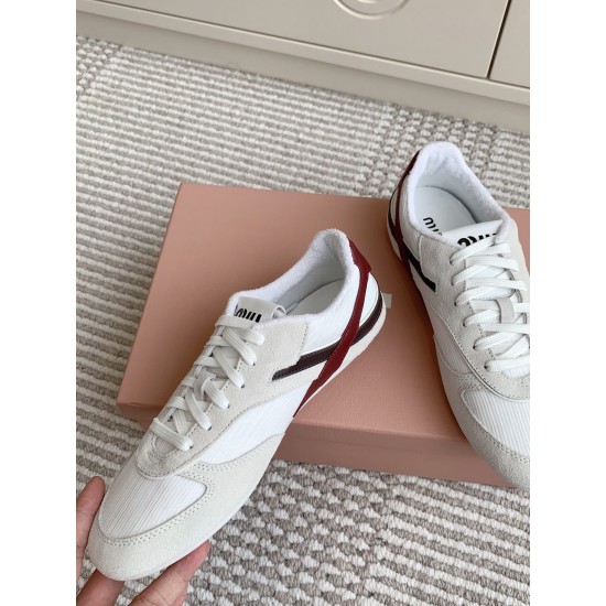 MiuMiu Sneakers