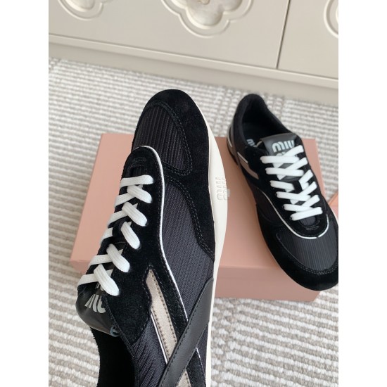 MiuMiu Sneakers