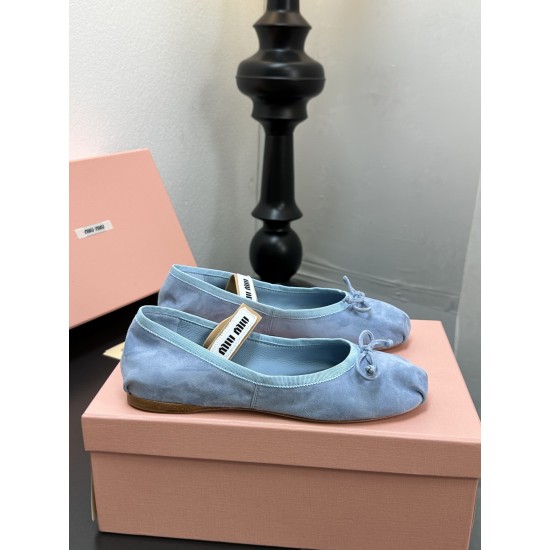 MIUMIU Ballerinas