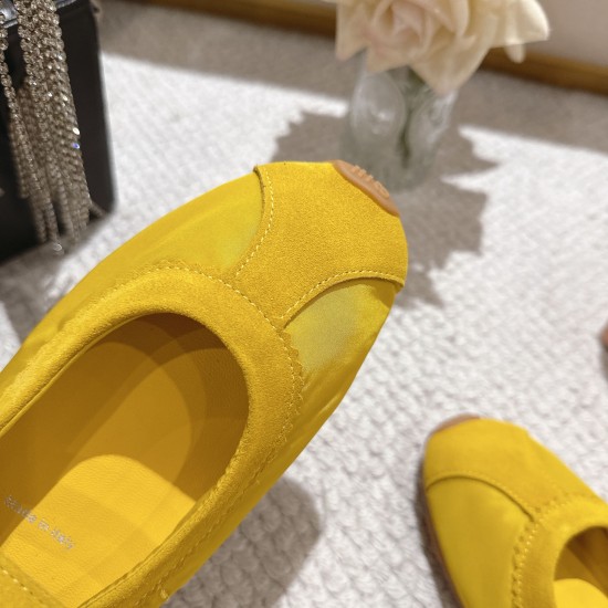 MIUMIU Ballerinas