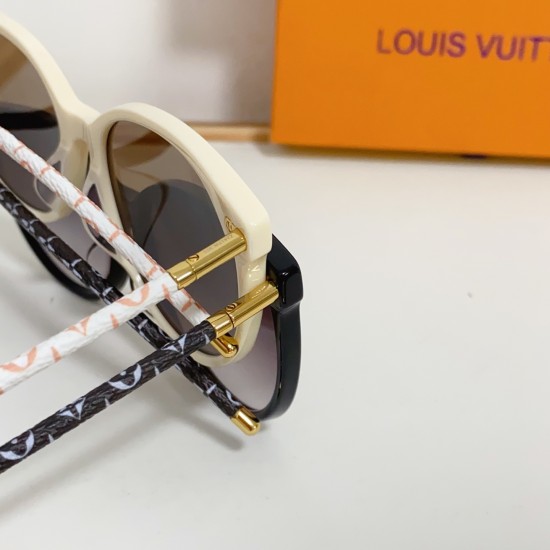Louis Vuitton Louis Vuitton