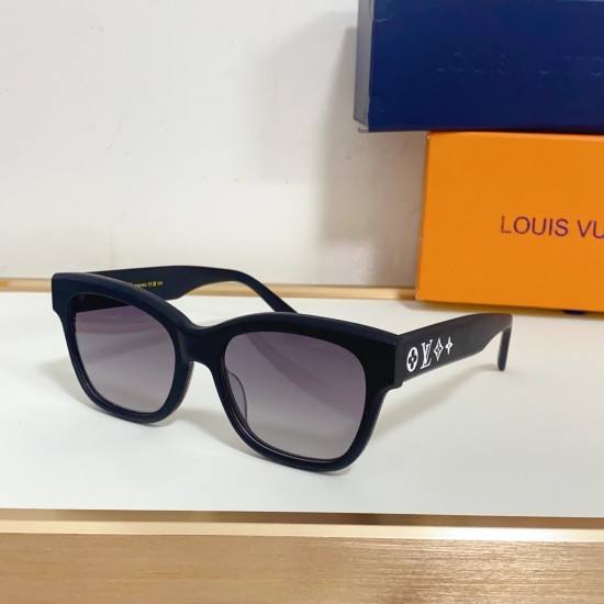 Louis Vuitton Louis Vuitton