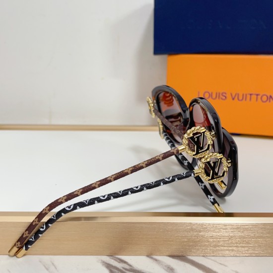 Louis Vuitton Louis Vuitton