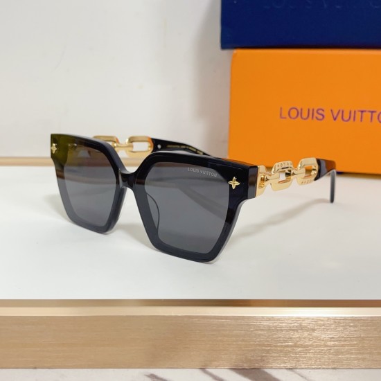 Louis Vuitton Louis Vuitton
