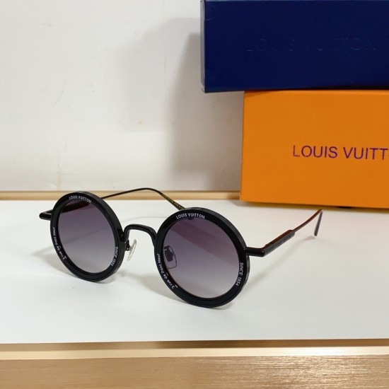 Louis Vuitton Louis Vuitton