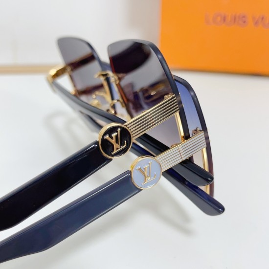 Louis Vuitton Louis Vuitton