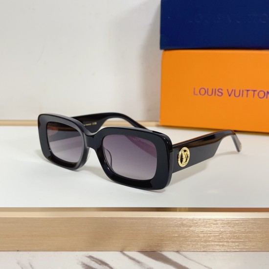 Louis Vuitton Louis Vuitton