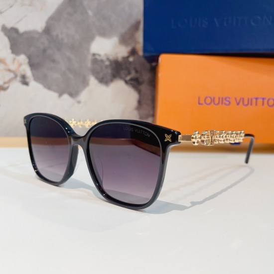 Louis Vuitton Louis Vuitton